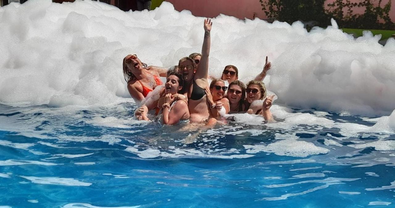 Now Benidorm Apartment Luaran gambar